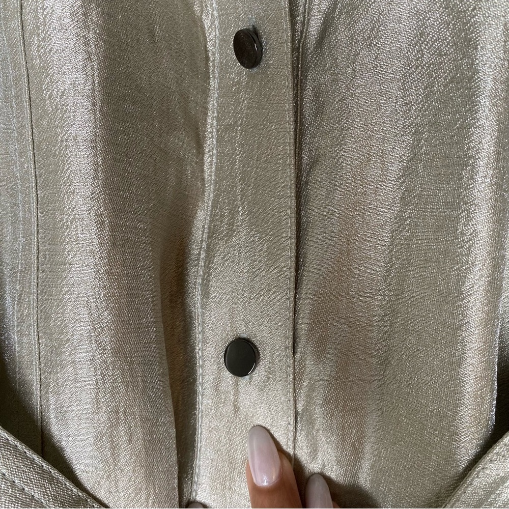 White House Black Market Dress Women's 12 Silver Shimmer Waist Tie Button Front - Picture 5 of 5